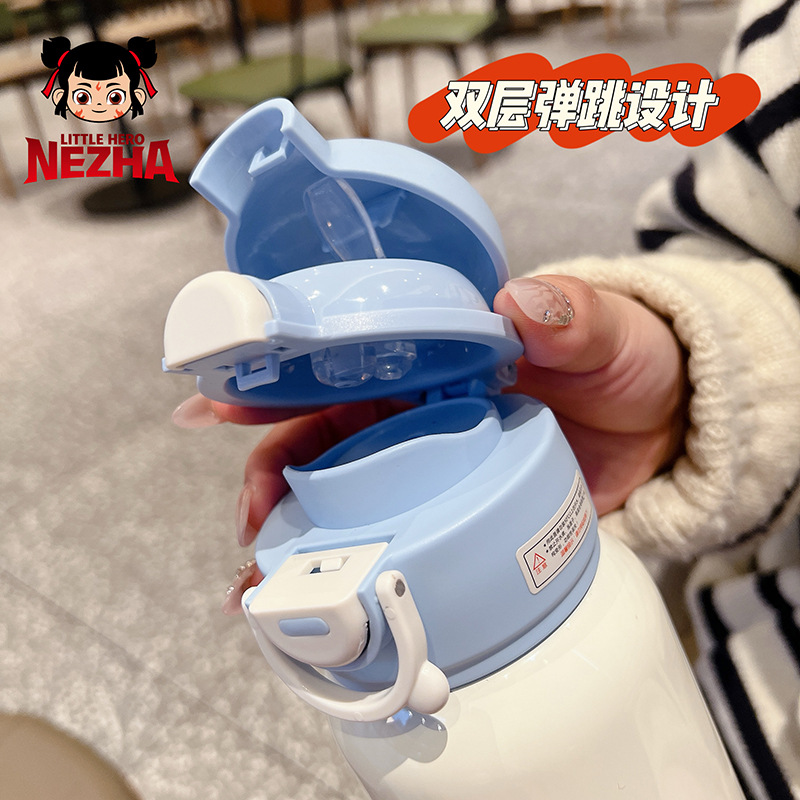 New double-drink children's 316 stainless steel high appearance level student-specific insulated cup portable anti-drop straw cup Application Scenario