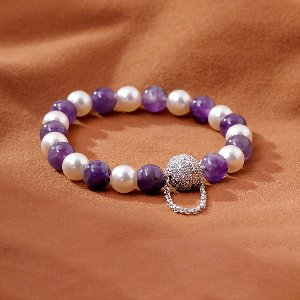Hyacinth's nine-character Fire Year purple crystal bracelet will be a hit on Douyin in 2025, imitating pearl bracelets and jewelry details Picture