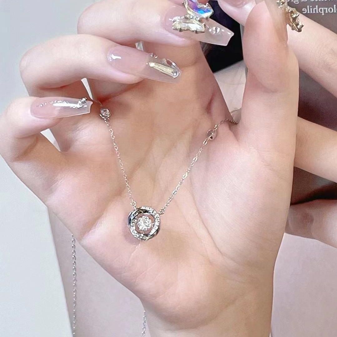 Mobius Three Seconds Heart Necklace Female Light Luxury Small High-Grade Sense Of Zircon Smart Pendant Temperament 100 Collocation Decoration details Picture