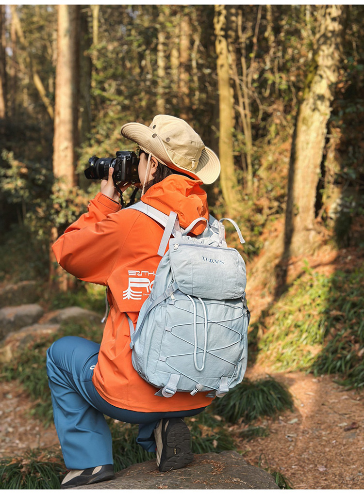 跨境双肩包男轻便登山包抽绳大容量户外旅行双肩包女大学生书包女详情23