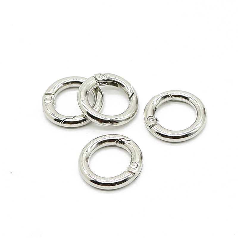 Manufacturers Supply A Large Number Of Zinc Alloy Spring Ring Spring Key Chain Clothing Bags Ring Accessories Hook Buckle Item Picture