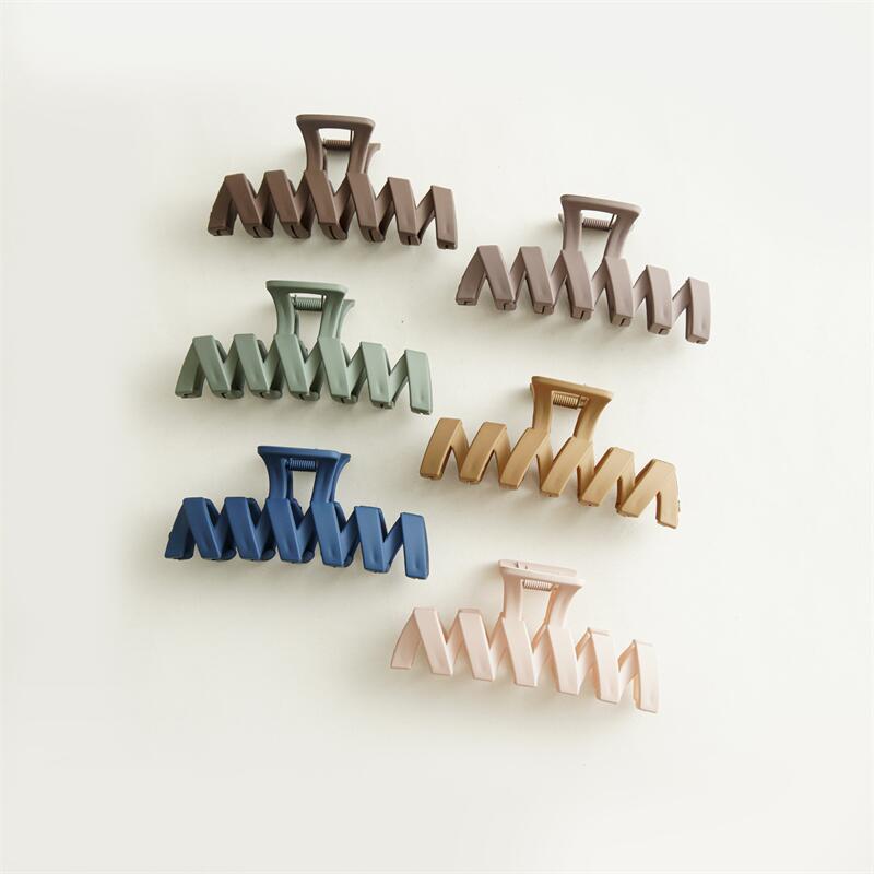 غطاء رأس قرش في مؤخرة رأسه details Picture