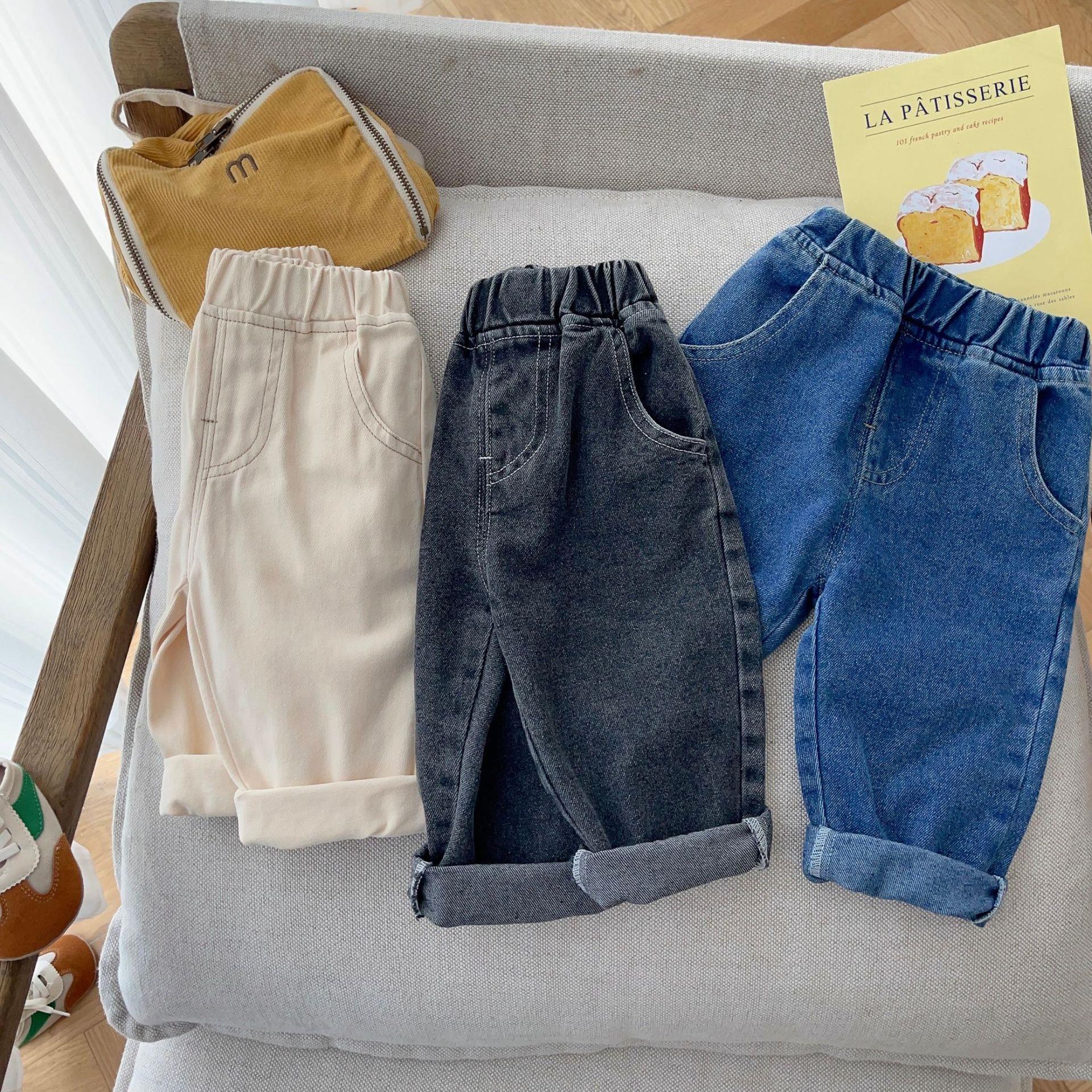 Children's solid-color jeans, 0-5 years old autumn boys' simple, soft and casual pants, baby Korean-style pants trend AK052 details Picture
