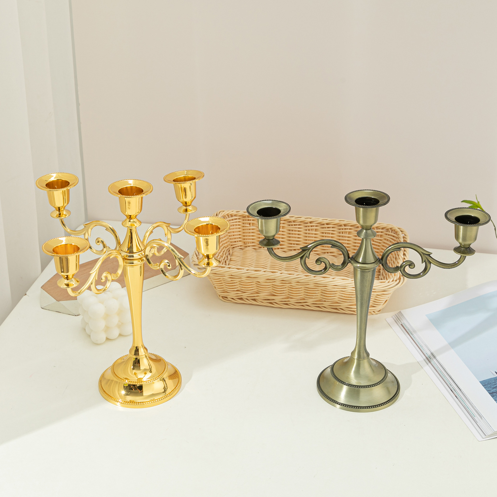 European Metal Vintage Candlestick Western Table Candlestick Decoration Candlelight Dinner Props Five Wedding Candlestick