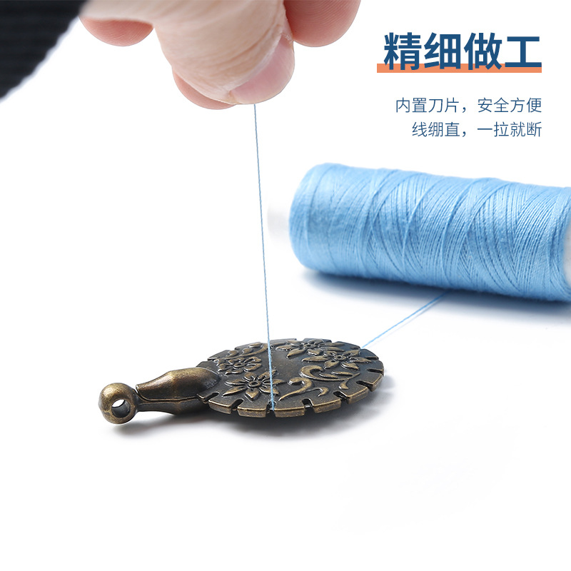 Retro style metal wire cutter cutter Hand diy sewing cross stitch tool cutter knife cutter tool details Picture