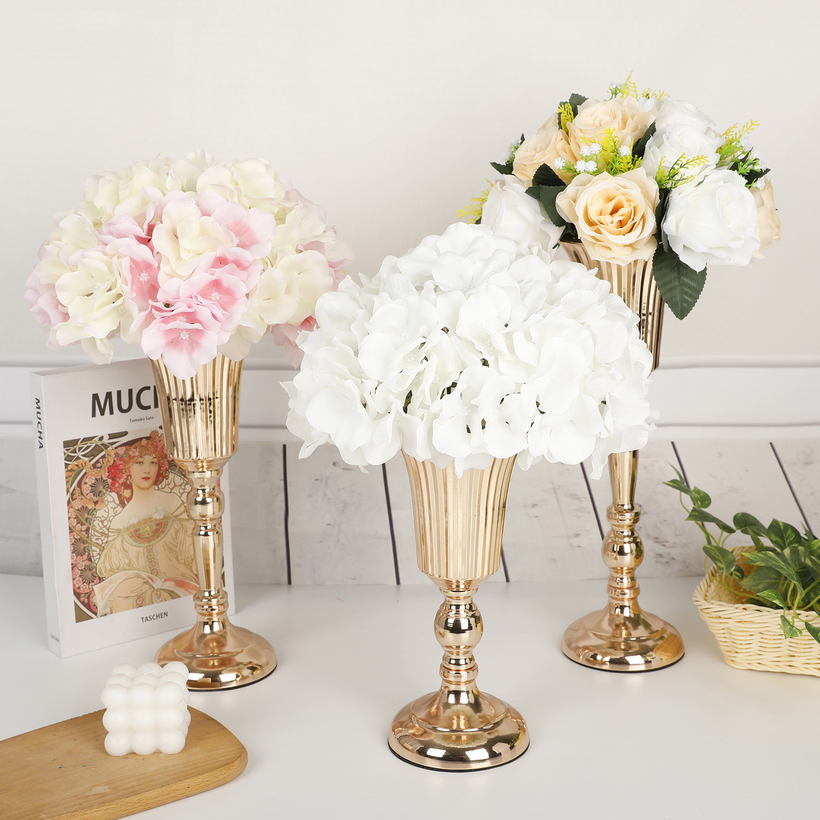 Cross Border Metal Table Flower Ware Iron Decoration Stage Wedding Props Simulation Flower Tray Wedding Table Decoration details Picture