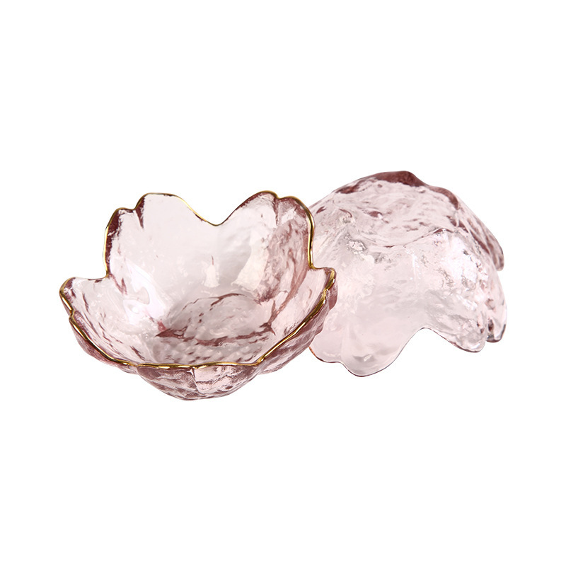 Japanese-style hammer-patterned glass cherry blossom small plates, creative pink home seasoning dipping sauce plates, soy sauce plates, bowls and tableware sets Item Picture