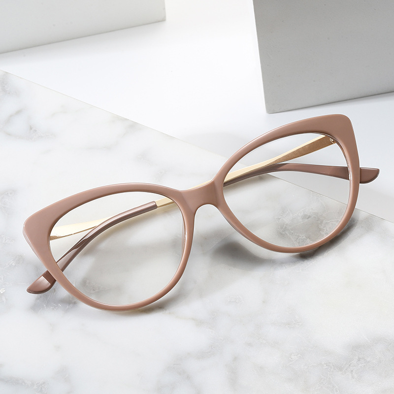 Cross-border wholesale of new European and American fashionable cat-eye flat light glasses, trendy and personalized metal anti-blue light frame glasses for women