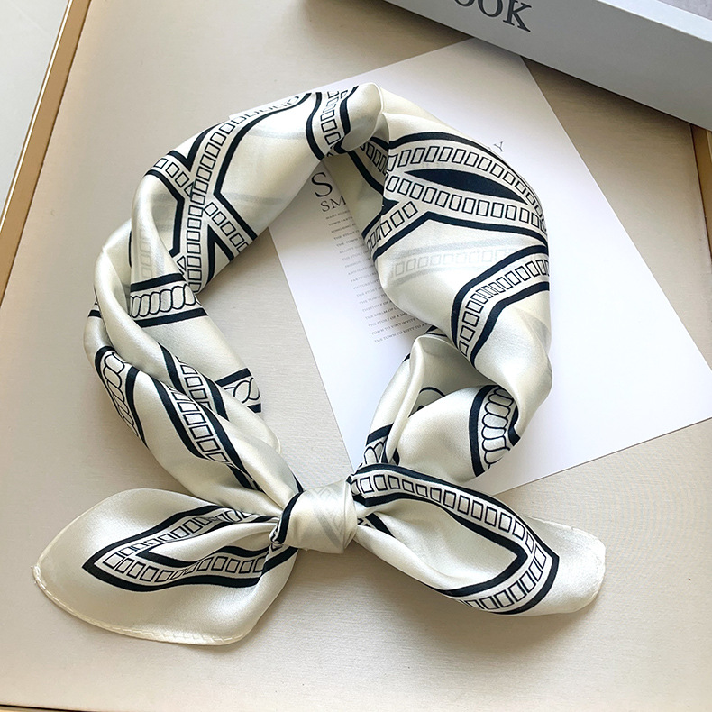 Simple black and white fashionable mulberry silk scarf, versatile, classic and elegant silk scarf, 53cm square and stylish small square scarf Application Scenario