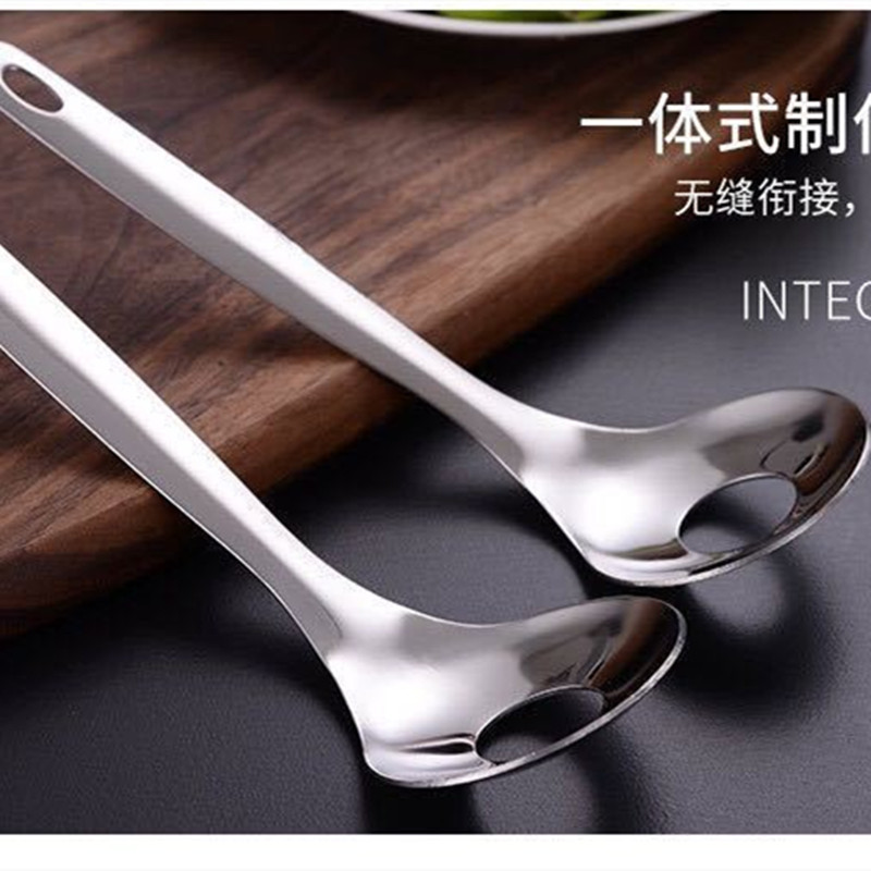 Factory direct supply of stainless steel meatball spoons and kitchen small tools wholesale two-yuan store sources Application Scenario
