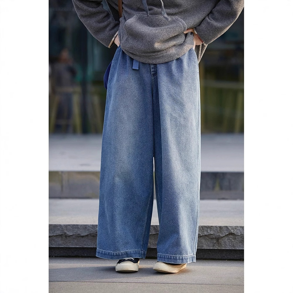 Spring and Autumn 2025 vintage blue, artistic, niche, tight-waisted traditional washed and brushed casual jeans for teenagers