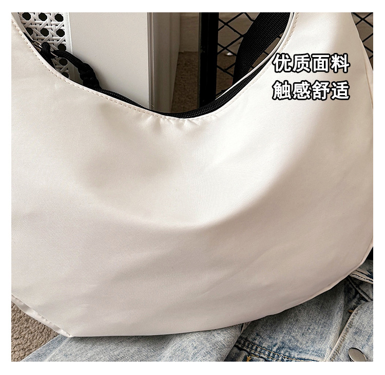 斜挎包女包简约时尚大容量轻便学生单肩健身包百搭跨境饺子包详情7
