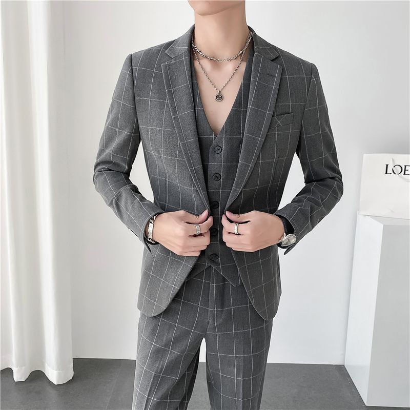 Autumn and winter ins light mature style Korean slim-fit casual plaid men's suit three-piece set