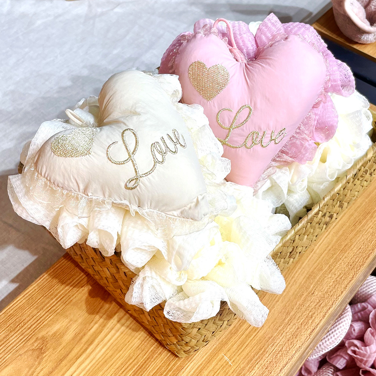 Bath Ball Japanese Sweet Girl Bath Flower Ins Wind Foaming Soft Non-Dispersing Exfoliating Home Bath Flower