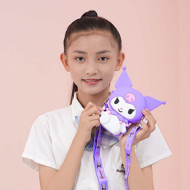 毛绒包包/苹果手机袋/椰壳工艺品/初中生苹果手机袋/拼图细节图