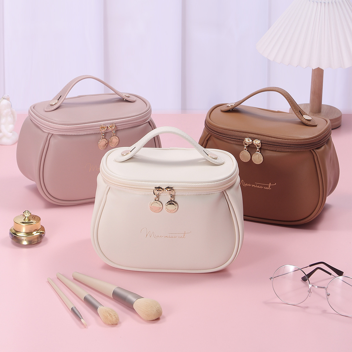 Amazon Factory Women's Makeup Bag Large Capacity Portable Advanced Sense 2023 New Travel Toiletry Bag