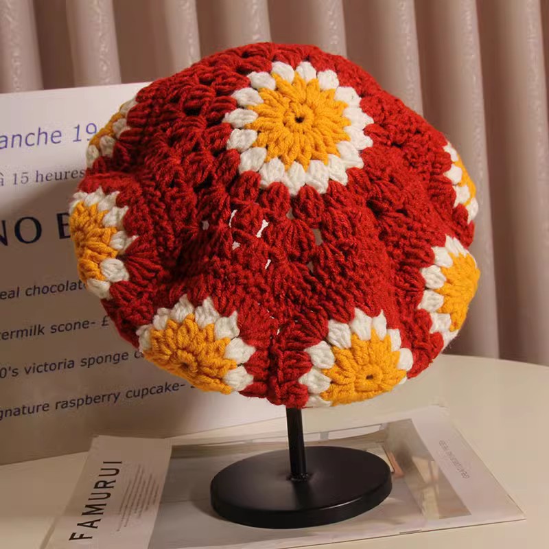 Hat Women New Autumn/Winter Wool Beret British Retro Octagonal Hat Hat Hand-Crocheted Three-Dimensional Flower Buds Item Picture