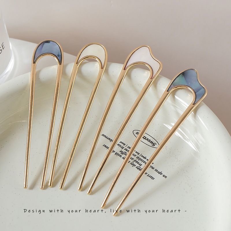 Modern and simple Chinese-style hairpin, U-shaped oil-dripping alloy coiled hairpin, ins high-end style, the same metal hairpin as the Internet celebrity Specification image