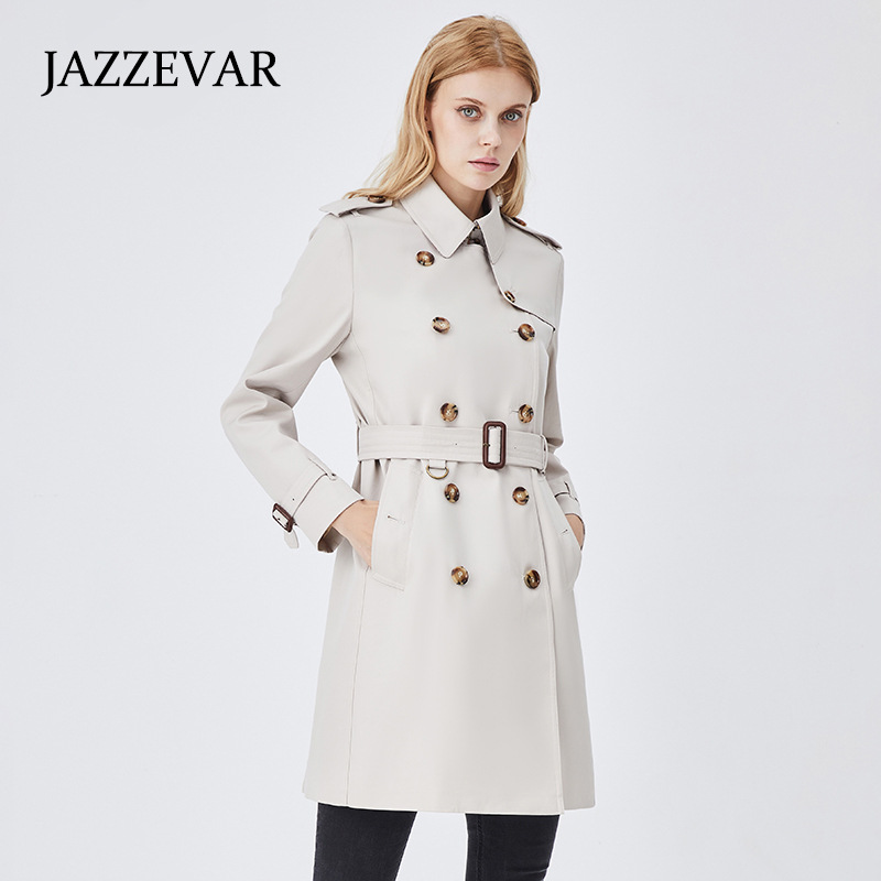 Jiazehua's 2022 autumn collection features a mid-length B family trench coat for women, a classic double-breasted cinched-waist jacket from Gabadian