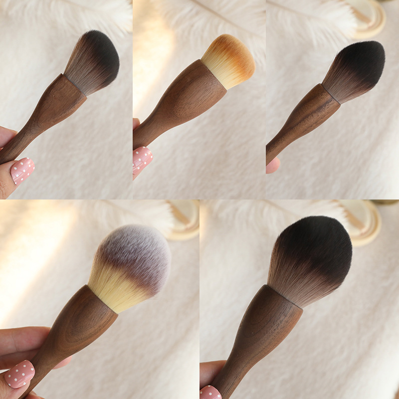 Walnut Solid Wood Powder Powder Foundation Brush Contouring Brush Highlighter Blush Brush Setting Brush Honey Brush Cangzhou Makeup Brush details Picture