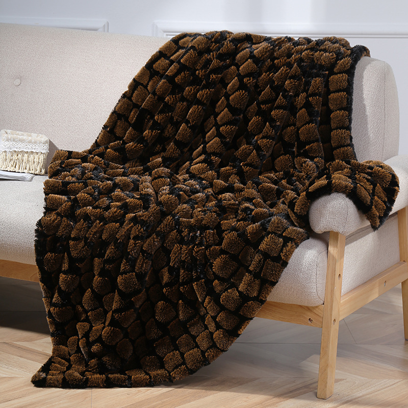冬季加厚毛毯批发家居床上仿兔毛盖毯空调被保暖可折叠懒人沙发毯详情图3