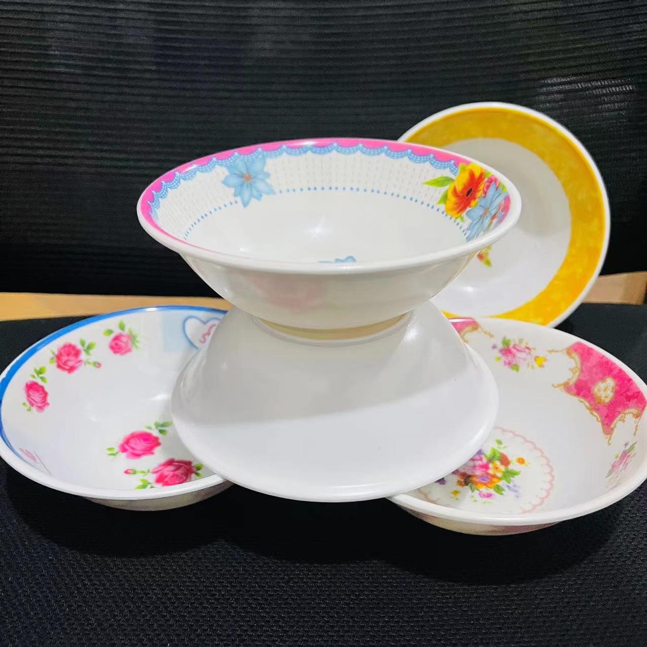 【 Zone 3-10 】9110 bowls, 12 per pack, 600 per box. 9110 one-yuan store tableware, melamine bowls, melamine bowls, white porcelain bowls with patterns, white rice bowls Specification image