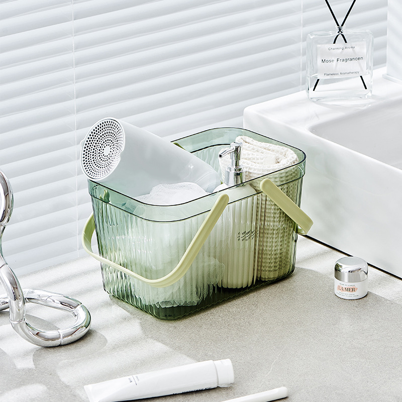 Light luxury transparent handle storage box, ins transparent PET desktop storage box, bathroom toiletry and bathing storage basket Application Scenario