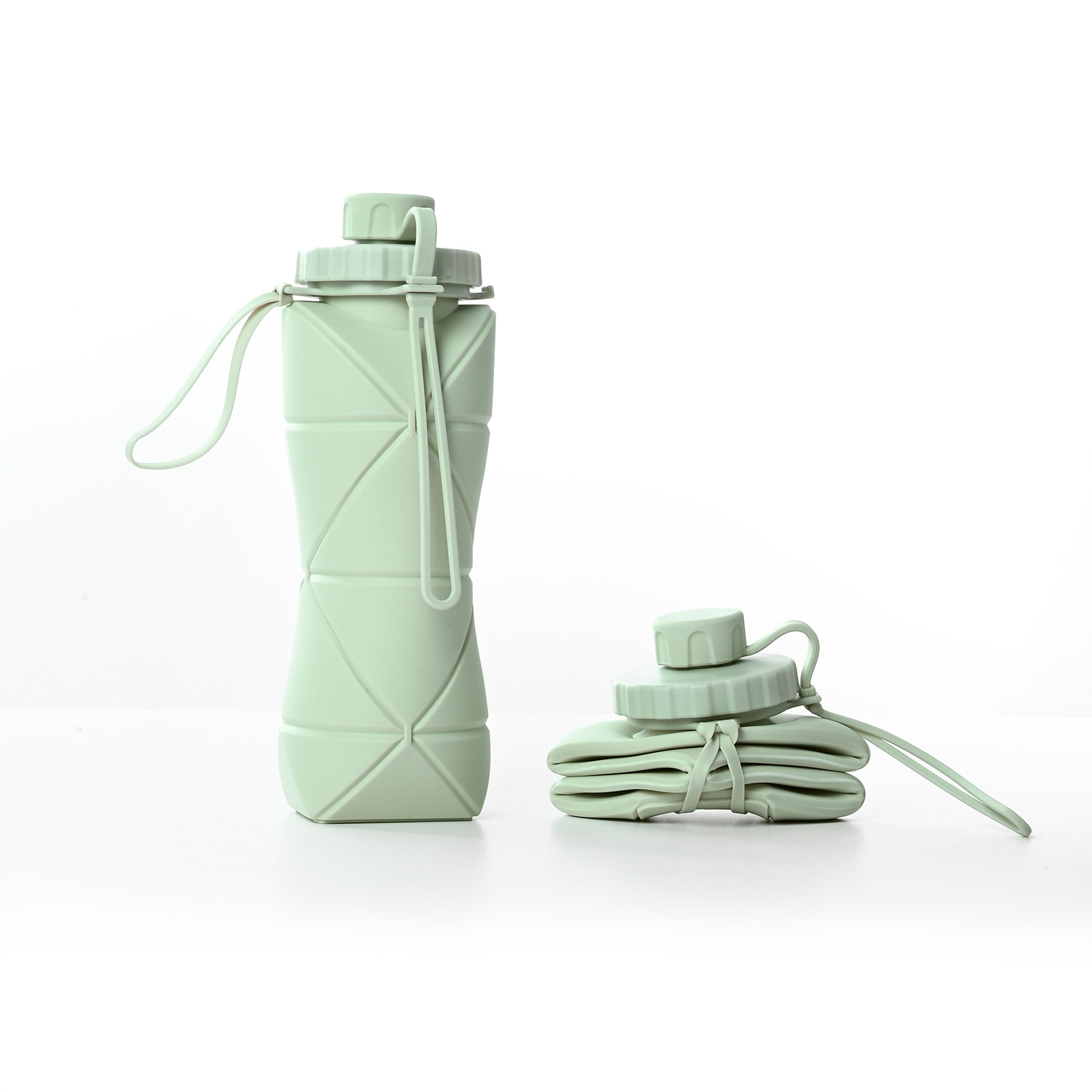 Folding Cup Large Capacity Outdoor Travel Sports Portable Silicone Water Cup High Temperature Food Grade Telescopic Folding Cup Only For Foreign Trade Export Only For Foreign Trade Export Only For Foreign Trade Export Only For Foreign Trade Export Only For Foreign Trade Export Only For Foreign Trade Export Only details Picture