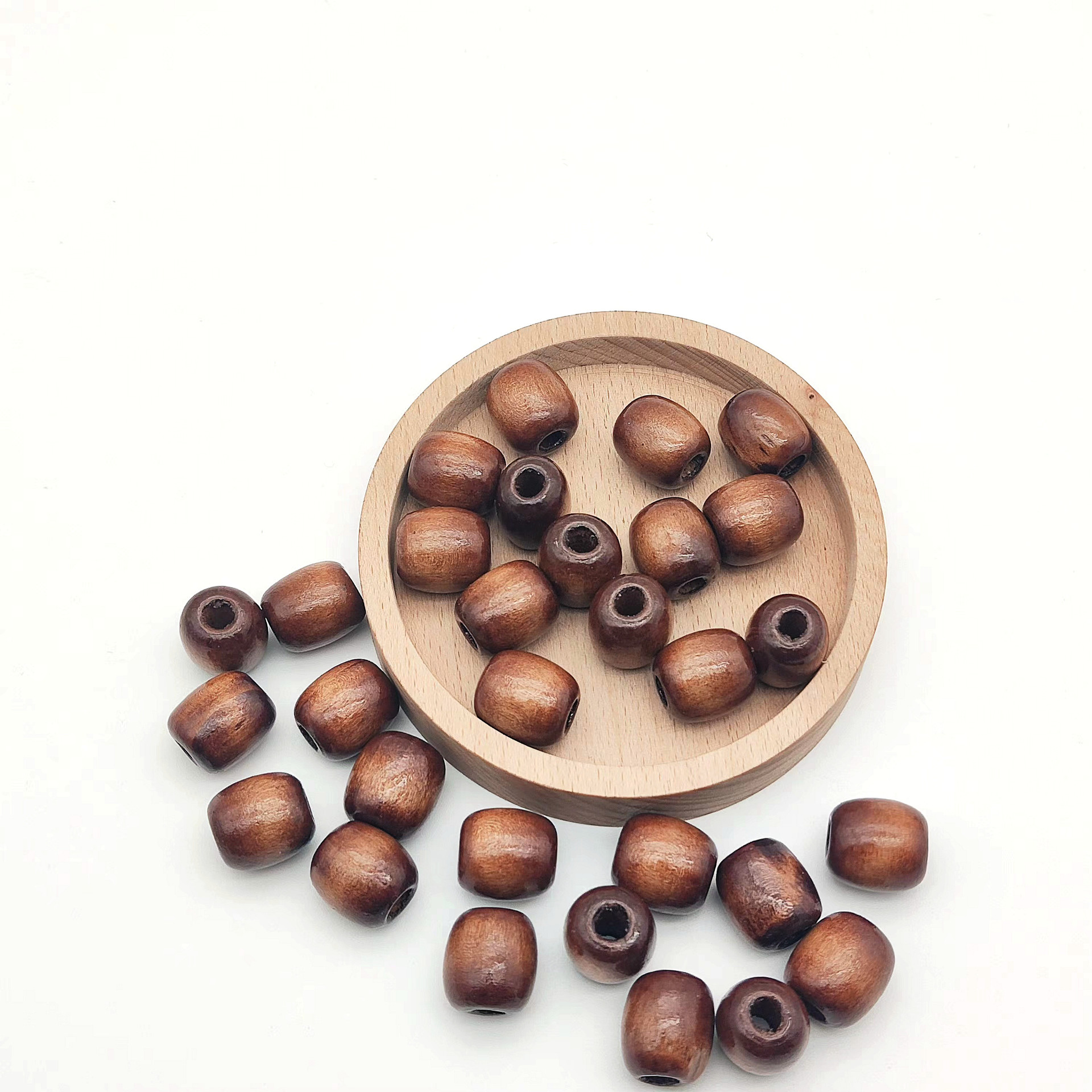 成林木珠17厘水桶珠窗帘珠装饰品腰带挂坠包包材料散珠厂家批