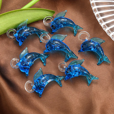 创意海洋馆卡通夜光海豚挂件项链纯手工琉璃吊坠玻璃摆件鲨鱼挂饰
