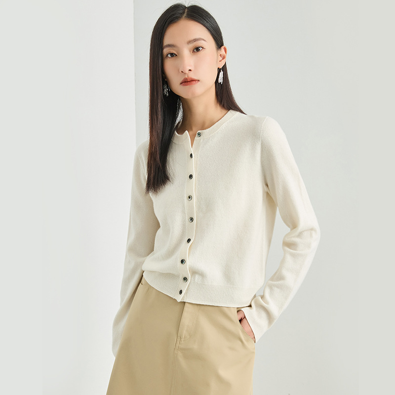毛衣/女装女式v领时尚休闲/毛衣女/女装/外套女宽松韩版产品图
