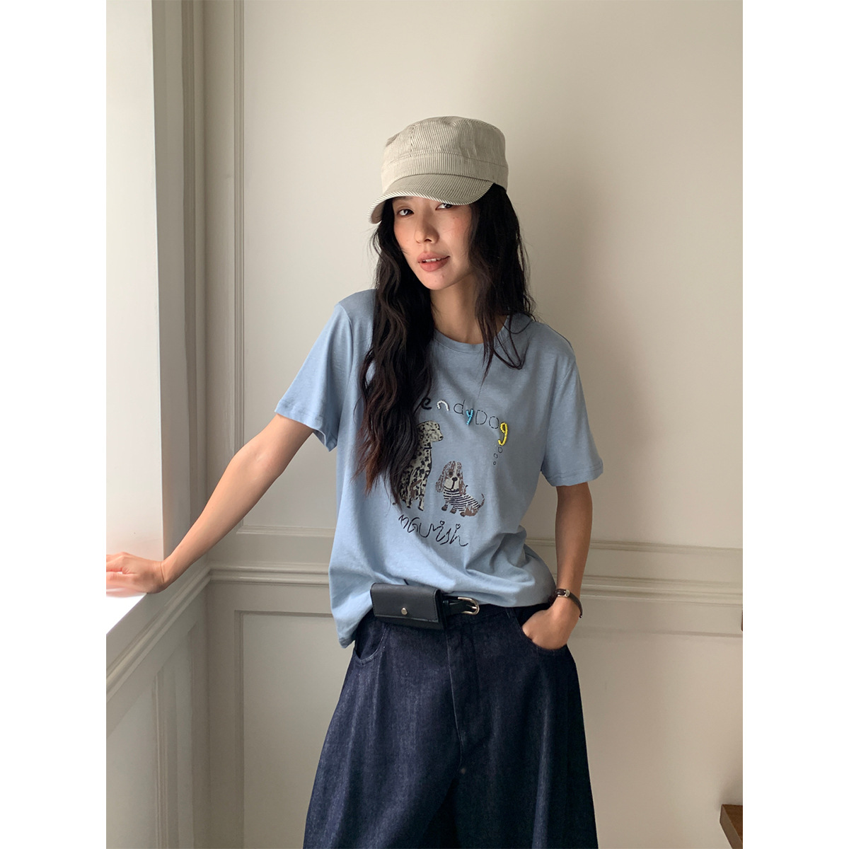 Retro and playful printed round-neck short-sleeved top, youthful and versatile cartoon T-shirt, commuting and casual summer ZA