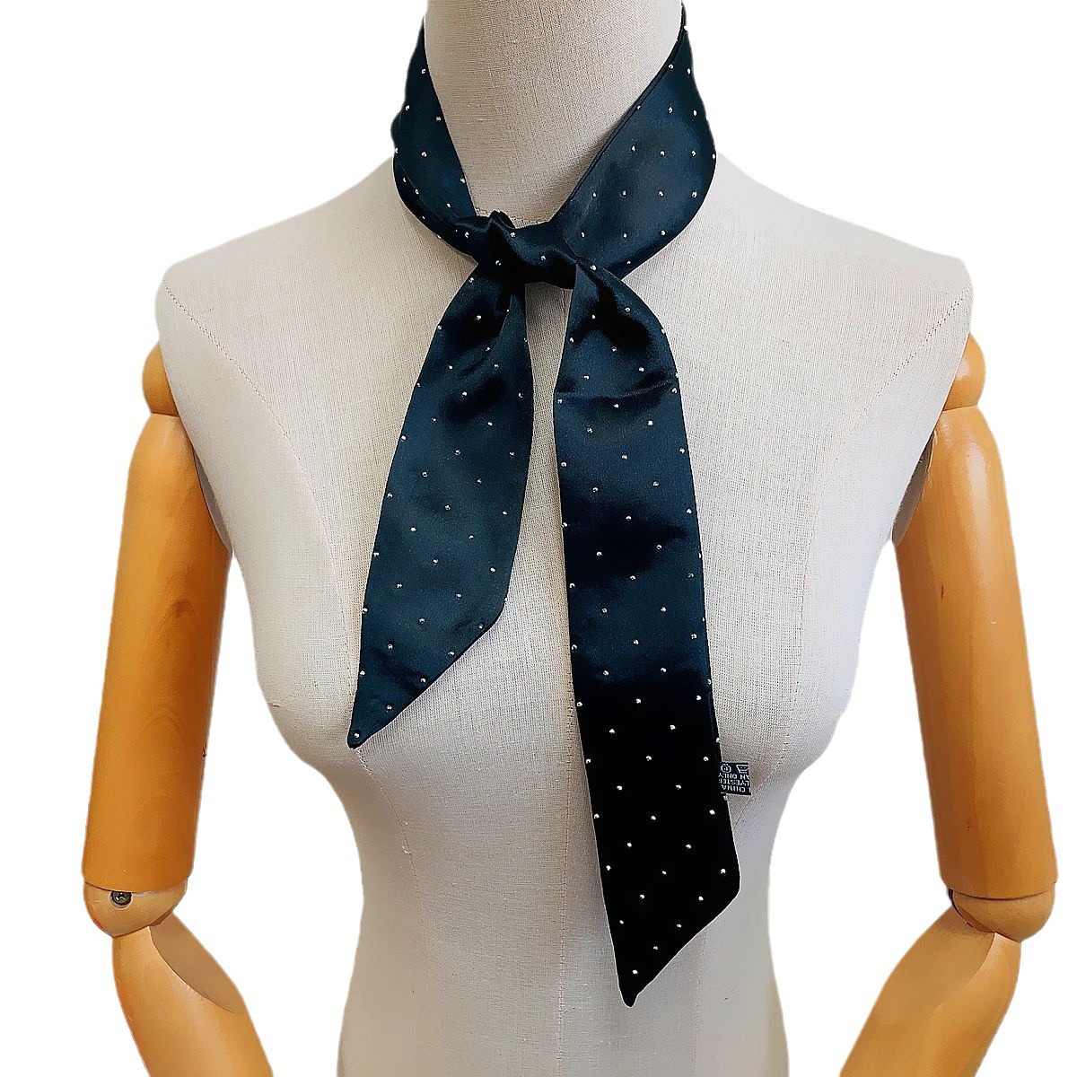 Scarf Women Korean Decorative Short Tie Blingbling Hot Diamond High-Quality Color Ding Small Scarf Multi-Functional Scarf Item Picture
