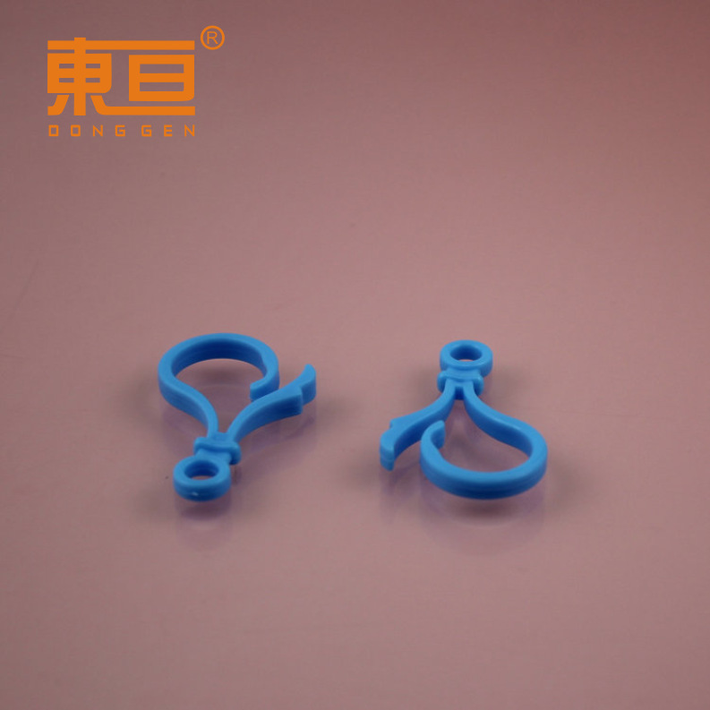 五金脚配件/XY铰链/液压杆/泡钉/平底万向滑轮产品图