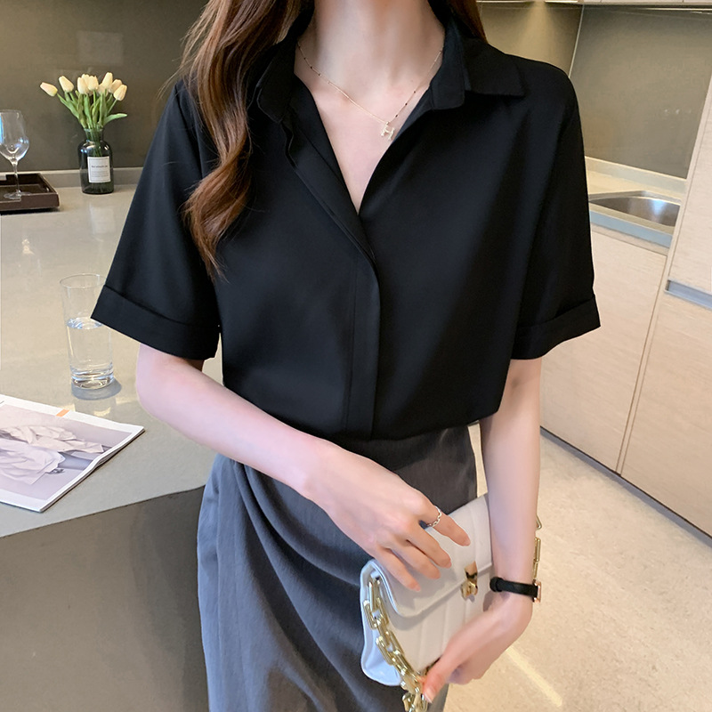 Real photos of in-stock 2025 summer new chiffon shirt for women, short-sleeved, simple and elegant office lady shirt and top for women Application Scenario