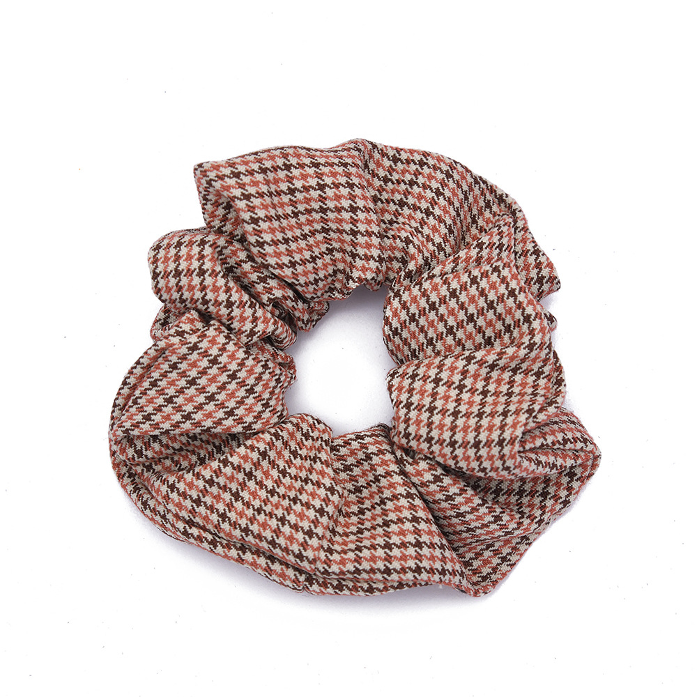 The 2023 new ins style simple hair band, retro check large intestine hair band, and thousand bird check striped large intestine hair band Item Picture