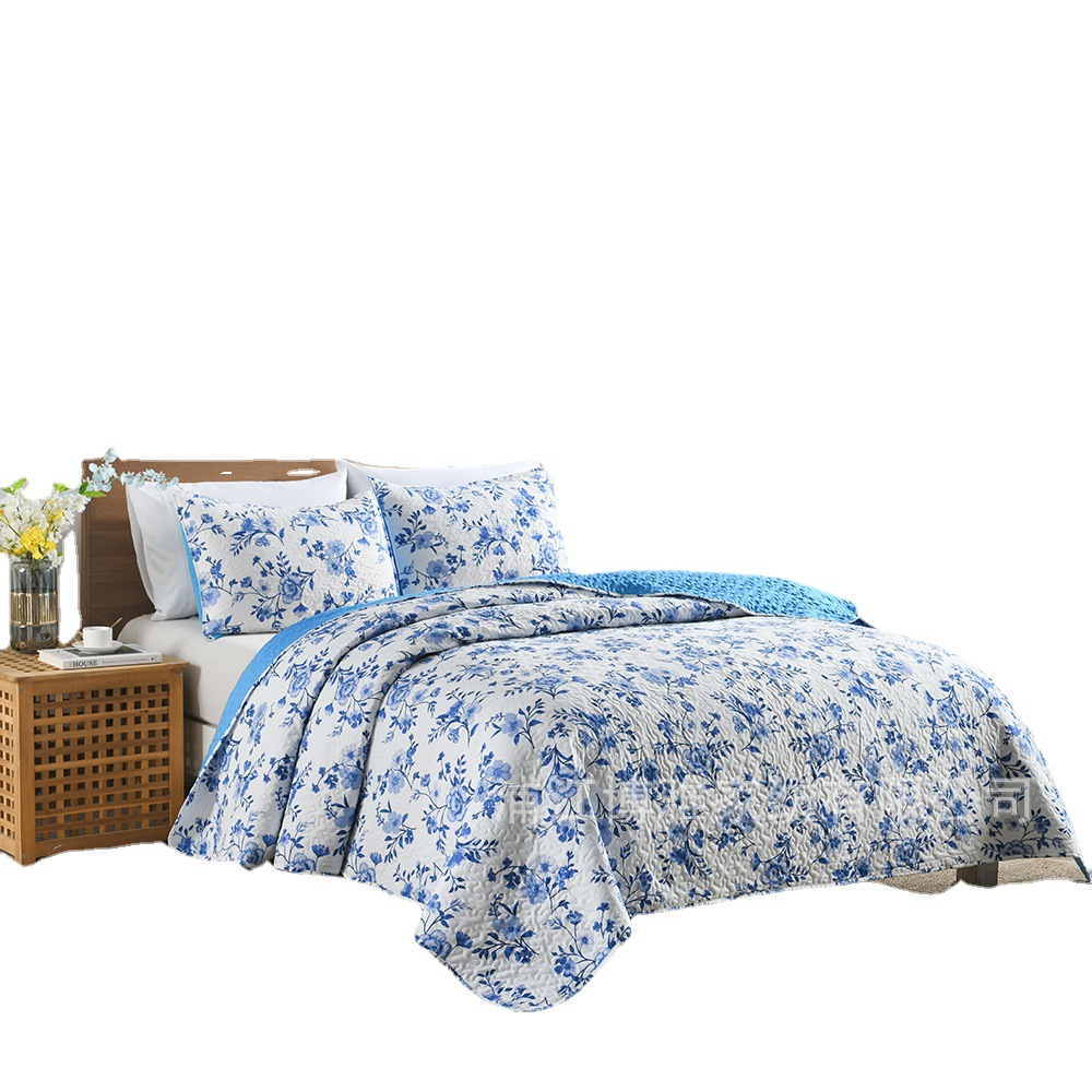 Printed Small Fresh Quilted Cotton Bed Cover 3 Sets Gentle Small Floral Homesthouses Cotton 3 Sets Wholesale Item Picture