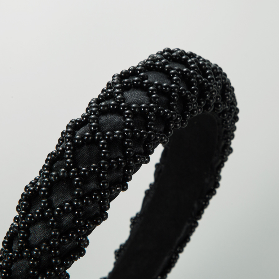 European and American retro fashion headbands, small pearl handcrafted beaded sponge hair bands, versatile for outdoor hair pressing wholesale details Picture