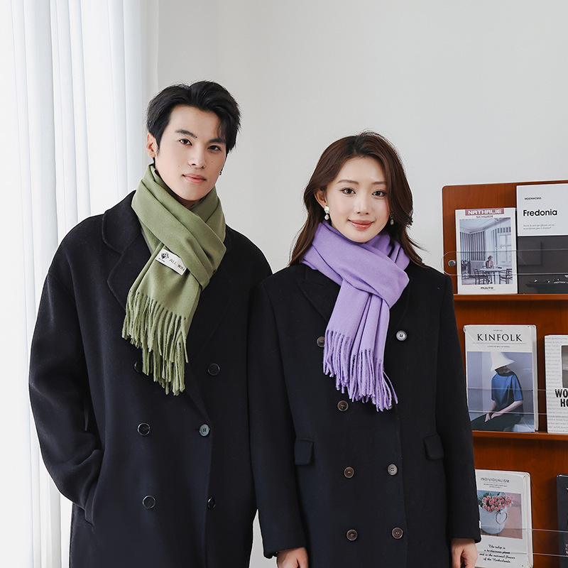 Cashmere Scarf Female Autumn Winter Advanced Sense Thick Warm Solid Color Scarf All Couples Wool Scarf Wholesale Application Scenario