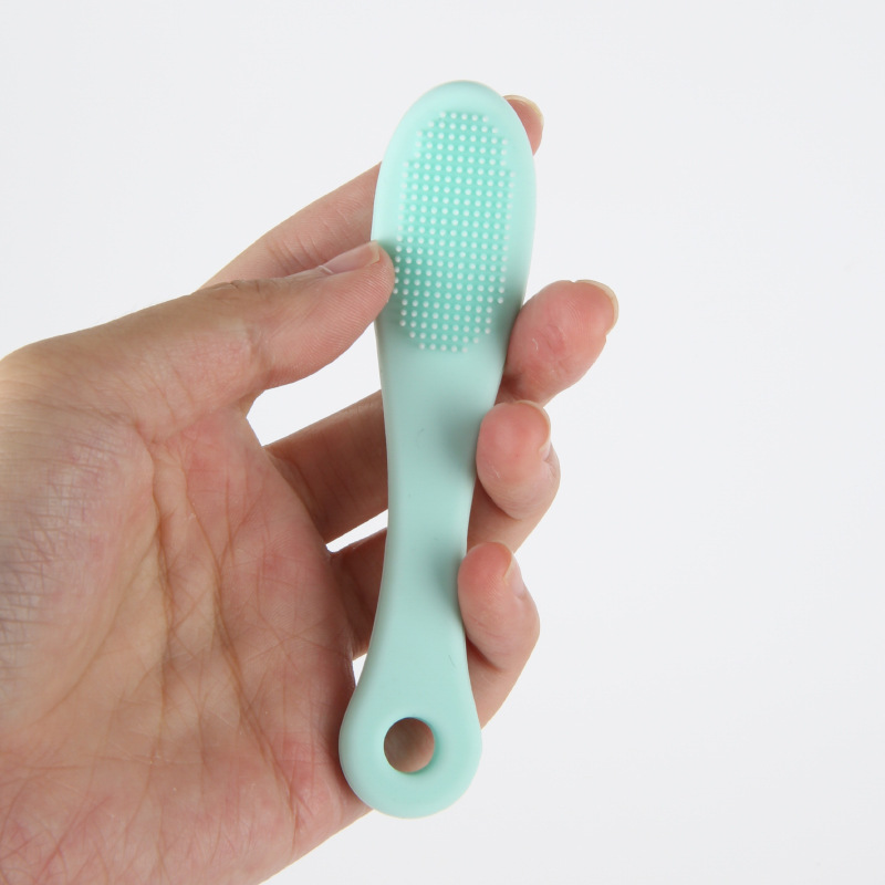 Silicone nose wash brush facial set for cleaning pores, removing blackheads and keratin, facial cleansing brush cleaner shanilak Application Scenario