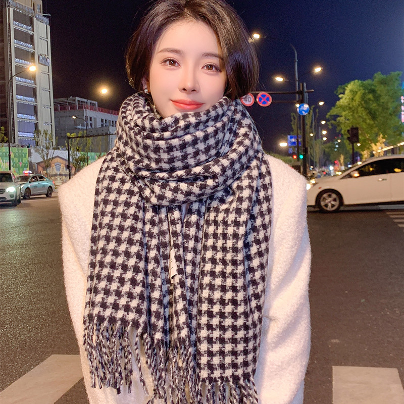 Lovers Korean Plaid Imitation Cashmere Scarf Women's New Autumn And Winter Thick Warm Shawl With Tassel Medium-Long Neck details Picture