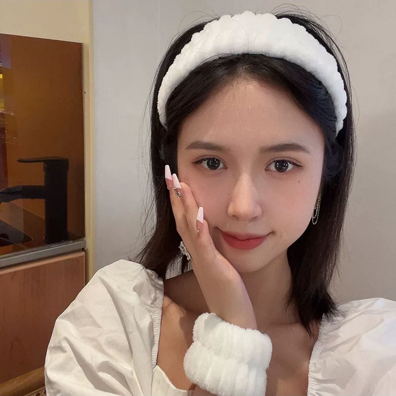 The same style of facial wash wrist hair band, facial wash makeup, exercise yoga headband, hair accessory, skin-friendly hair band for women as on Xiaohongshu Specification image