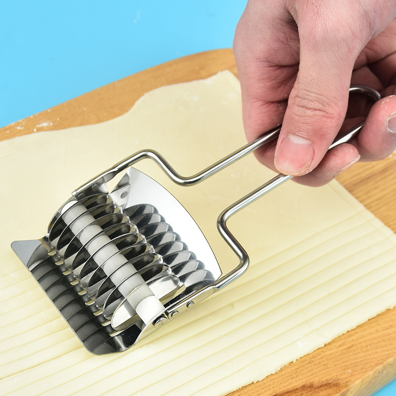 不锈钢切面器 手动切面刀面条分切器 厨房切面条工具厂家直销品质优良价格实惠图