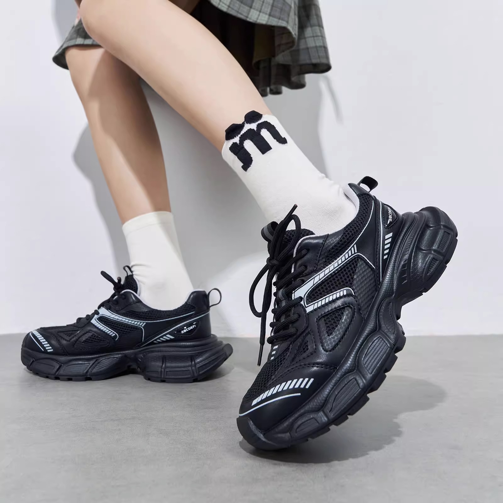 Garoa ~ Masuism 2024 New Ins Tide Platform Silver Daddy Shoes Women's Sports Shoes Casual Running Shoes details Picture