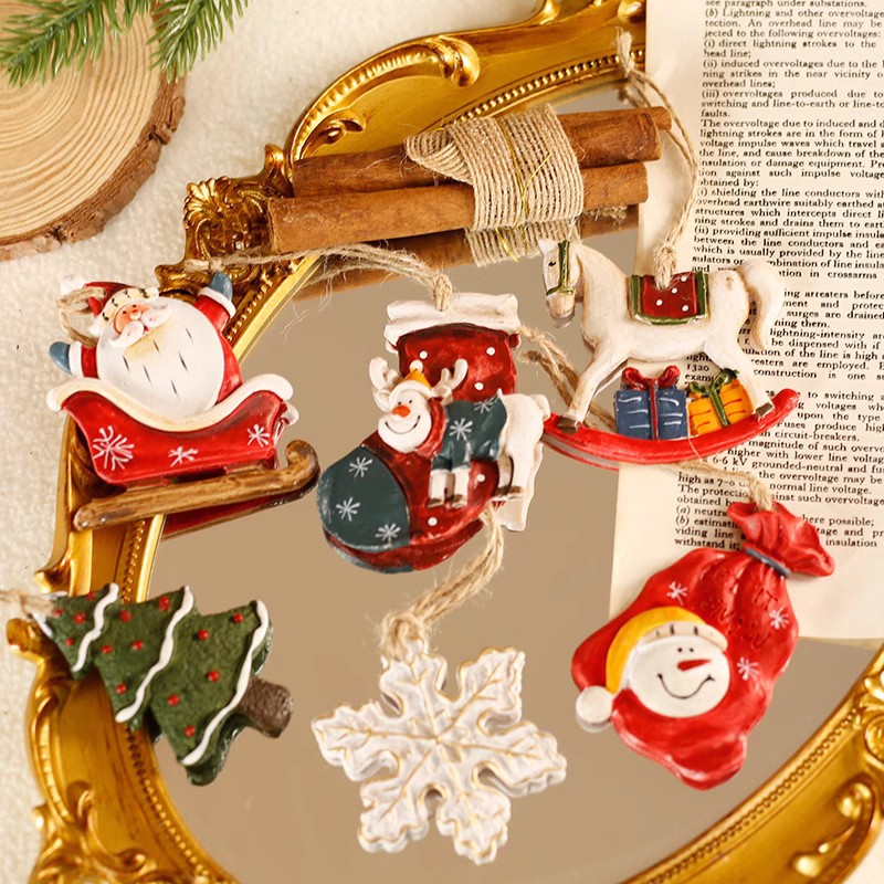 American Retro Christmas Resin Pendant Elk Wooden Horse Snowflake Santa Claus Pendant Christmas Tree Decoration Pendant details Picture