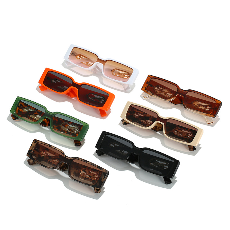 New cross-border European and American fashion small square candy-colored sunglasses, gorgeous and modern cheetah decorative men's and women's sunglasses Application Scenario