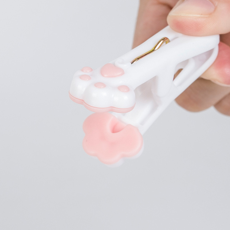 Soft Glue Seamless Cat Claw Clip Sock Clip Drying Quilt Windproof Clip Snack Clip 16196 Specification drawing