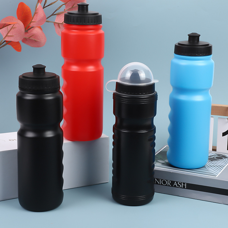 挤压式吸嘴远足户外750ml运动水壶厂家现货批发彩色运动塑料水杯