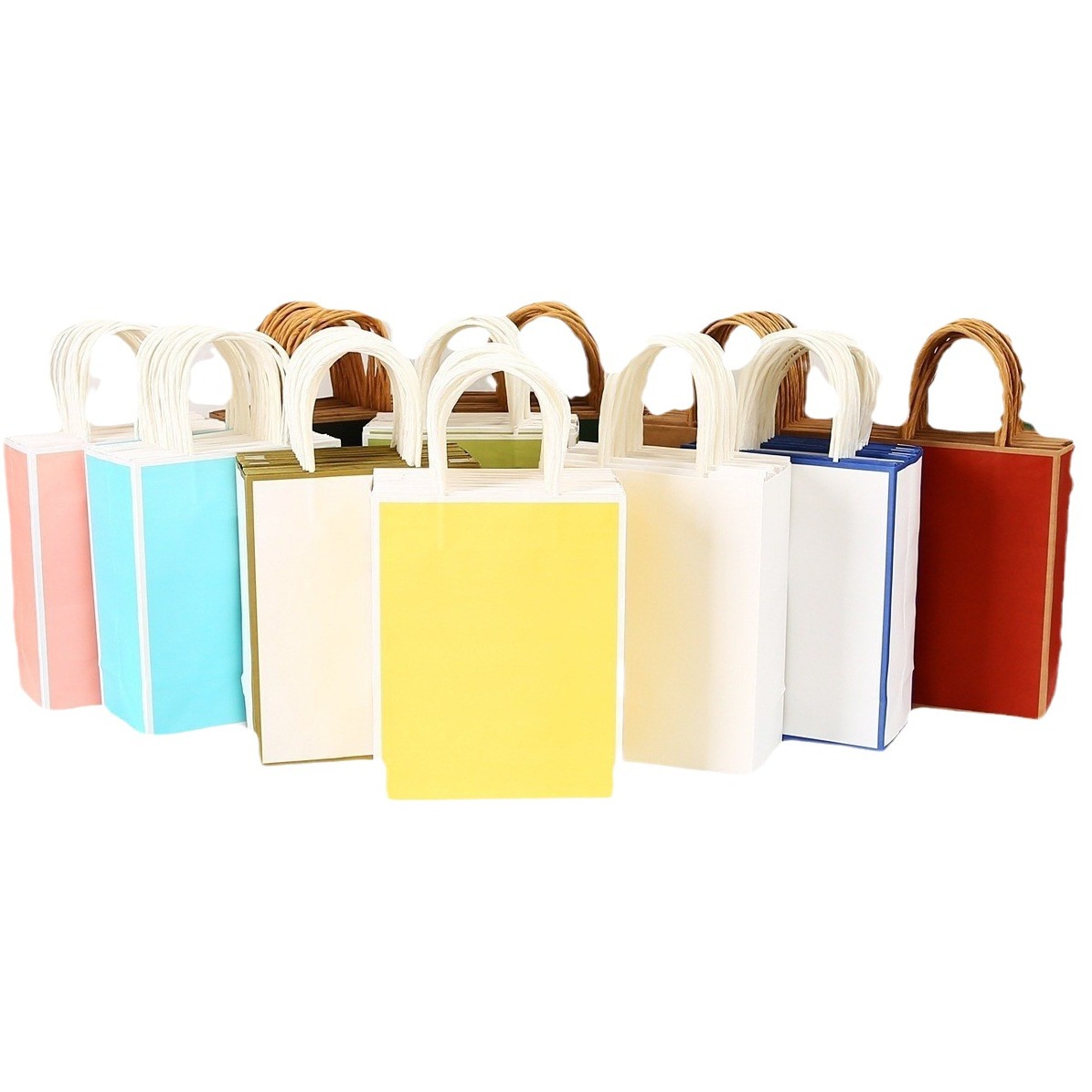 New exquisite mini kraft paper bags with cute children's pet-shaped gift bags are in stock Item Picture