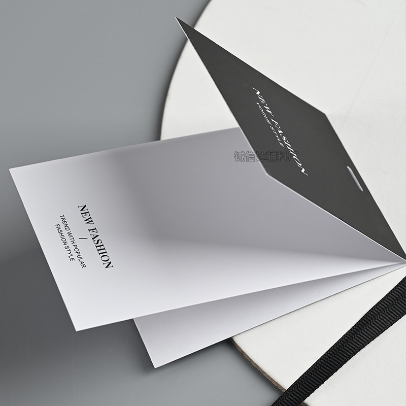 高端触感服装产品图